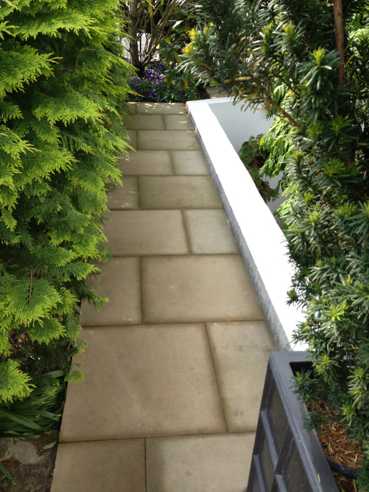 Garden feature
